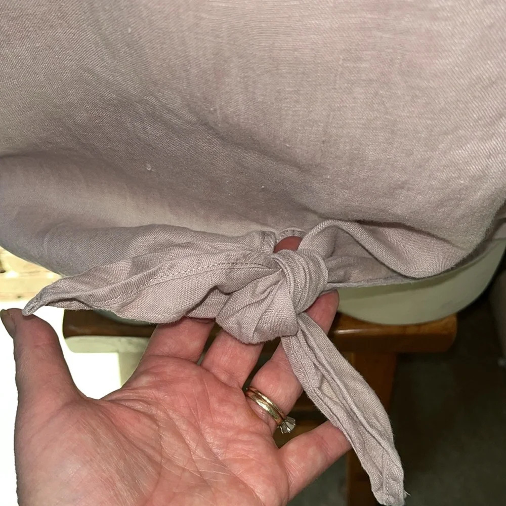 Rachel Zoe 100% Linen Short Sleeve top with botton back and tie front size XL - Picture 3 of 11